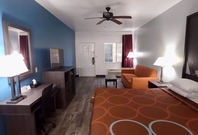 酒店 Super 8 By Wyndham Forney/east Dallas