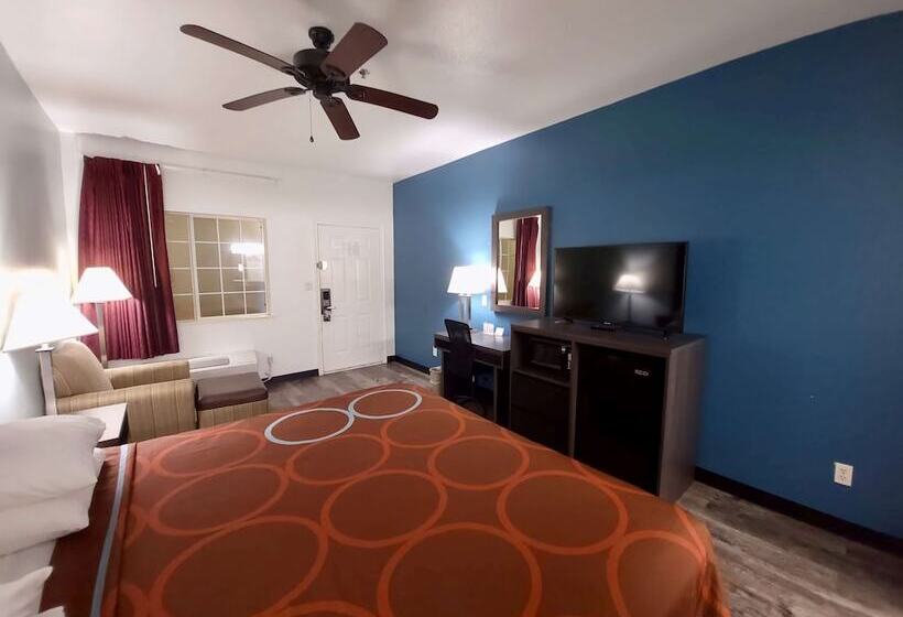 酒店 Super 8 By Wyndham Forney/east Dallas