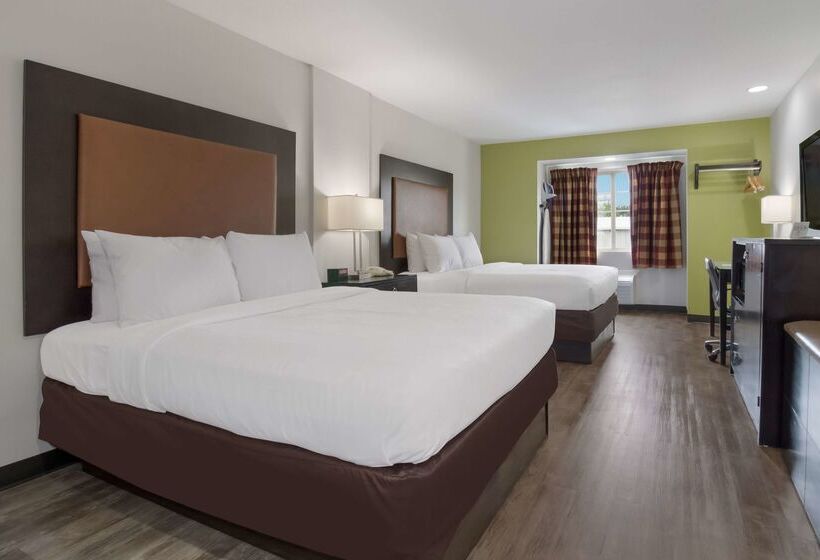 Отель Quality Inn Shallotte Near Ocean Isle Beach