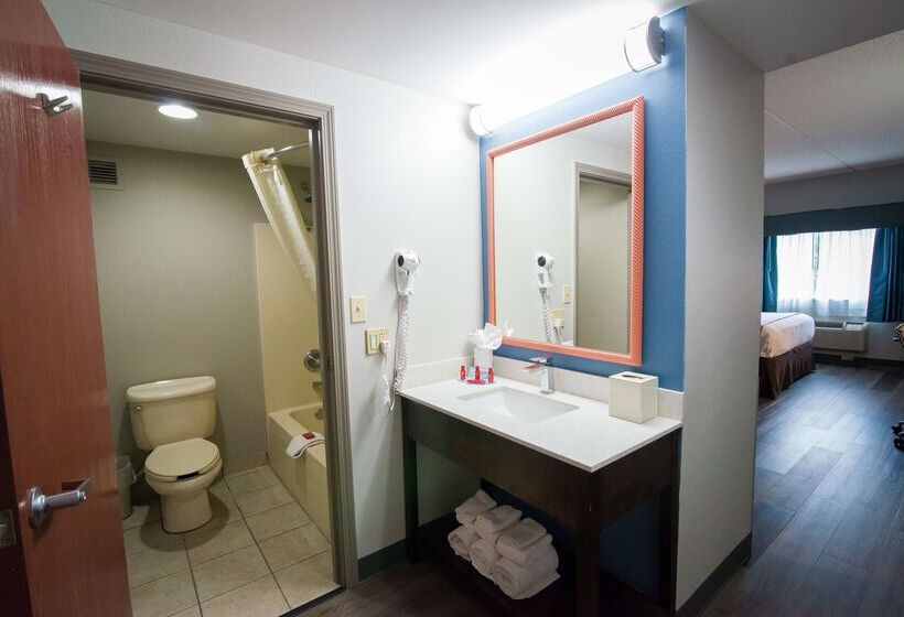 酒店 Best Western Louisville Airport Expo