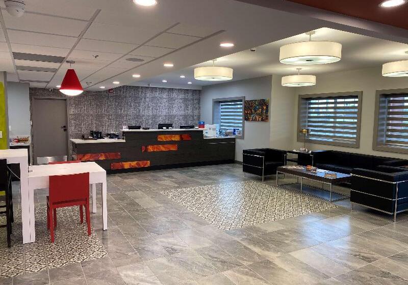 酒店 Best Western Louisville Airport Expo