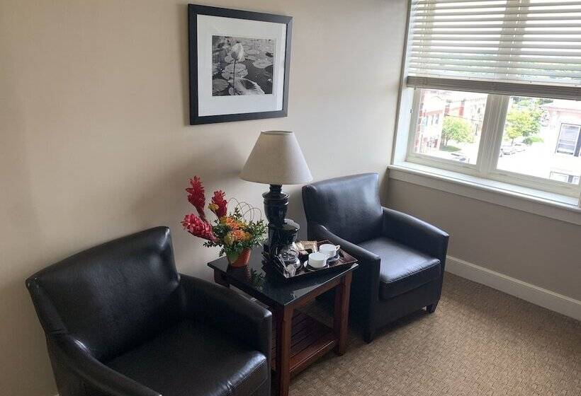 Отель The Eldridge