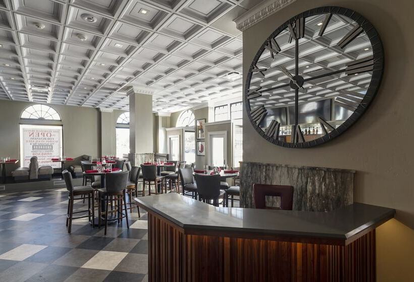 Отель The Eldridge