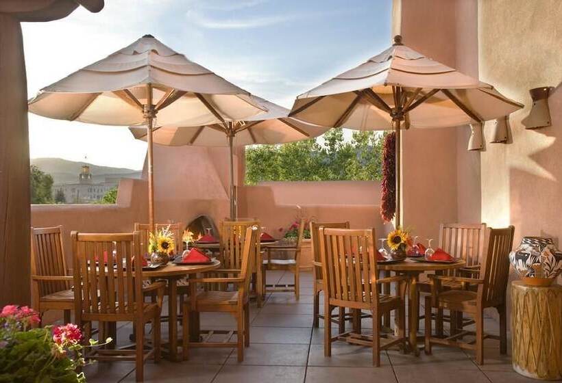 בית מלון כפרי The Hacienda & Spa