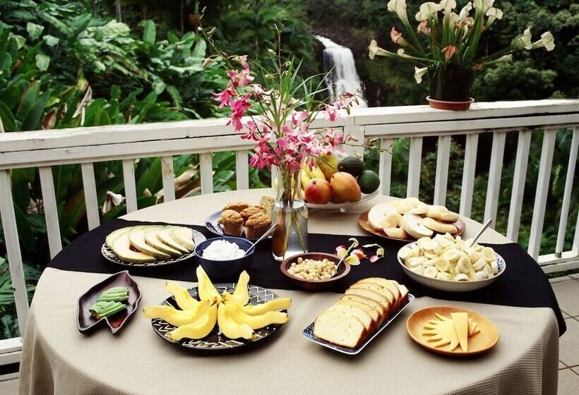 호텔 The Inn At Kulaniapia Falls