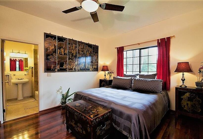 호텔 The Inn At Kulaniapia Falls