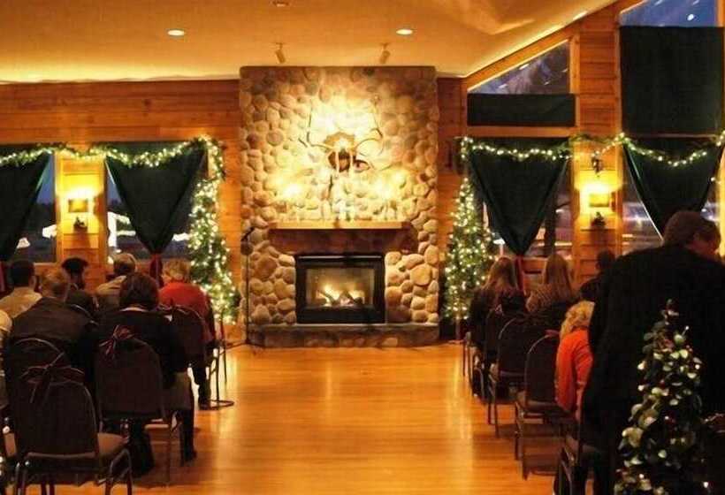 فندق The Lodge At Crooked Lake
