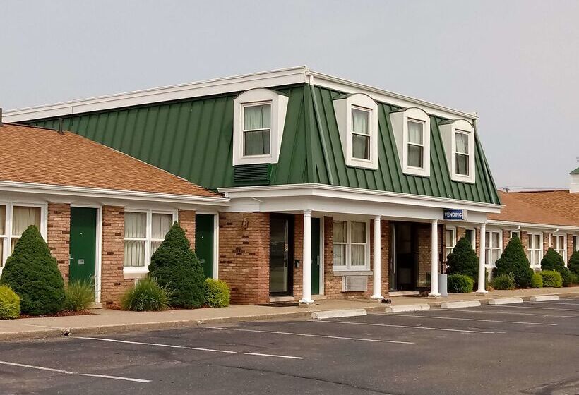 فندق Travelodge By Wyndham New Philadelphia