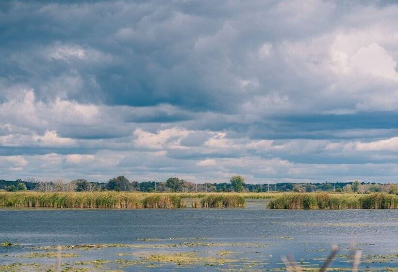 酒店 Weathervane Inn