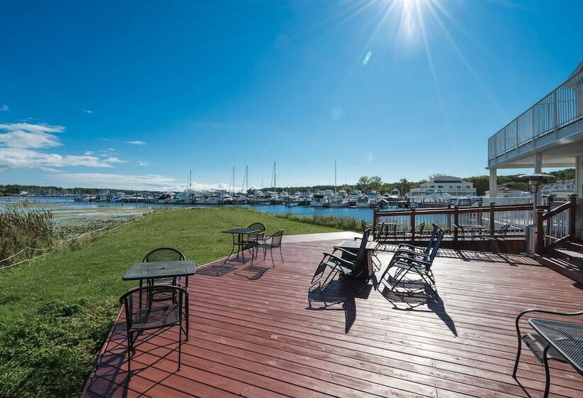 酒店 Weathervane Inn