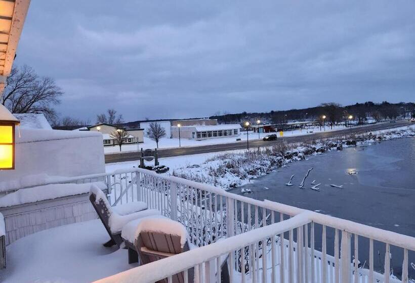 酒店 Weathervane Inn