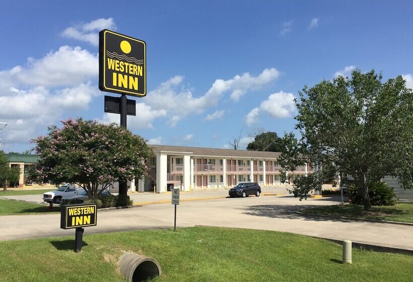 فندق Western Inn