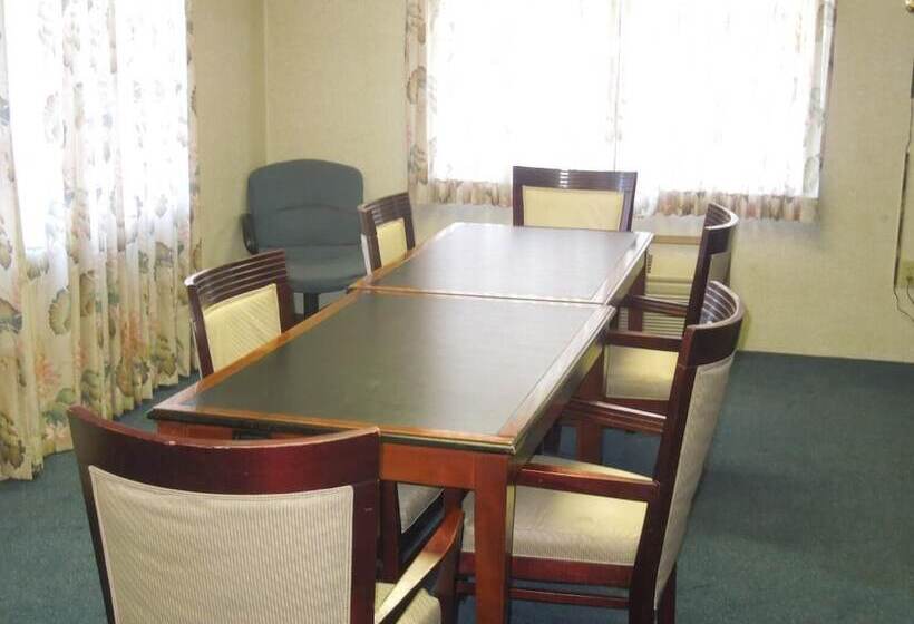 בית מלון כפרי Xenia Country Inn