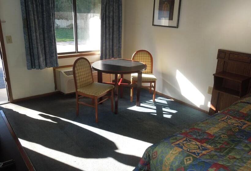 בית מלון כפרי Xenia Country Inn