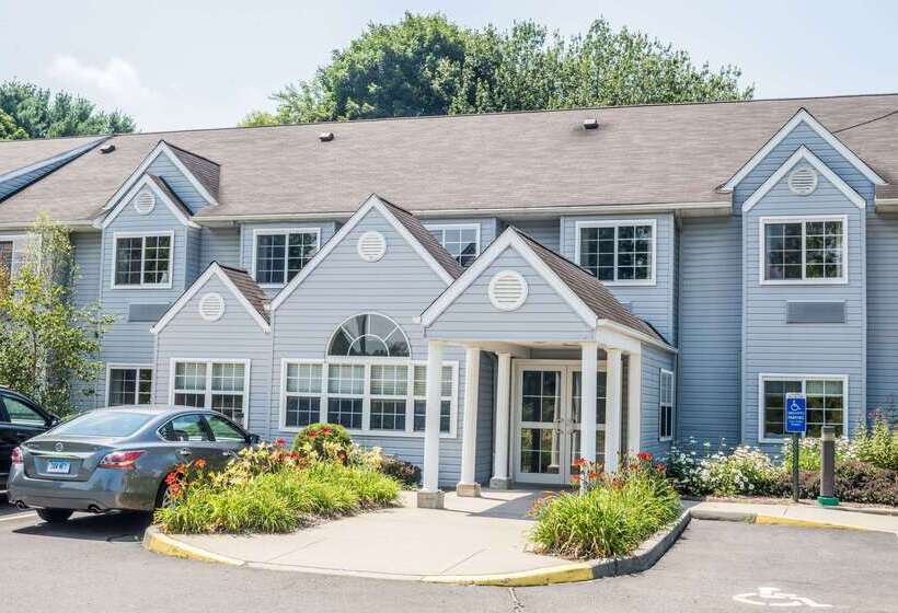 Microtel Inn & Suites By Wyndham Bethel/danbury