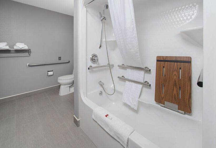 Microtel Inn & Suites By Wyndham Bethel/danbury