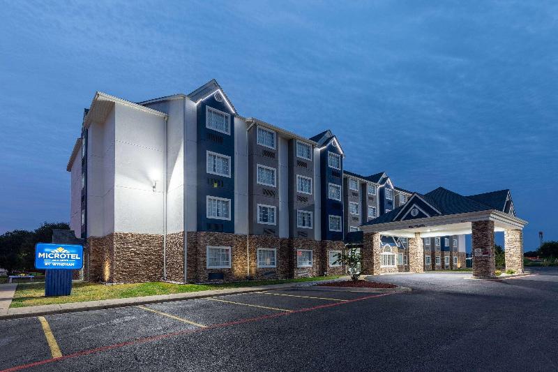 Microtel Inn & Suites By Wyndham Bossier City