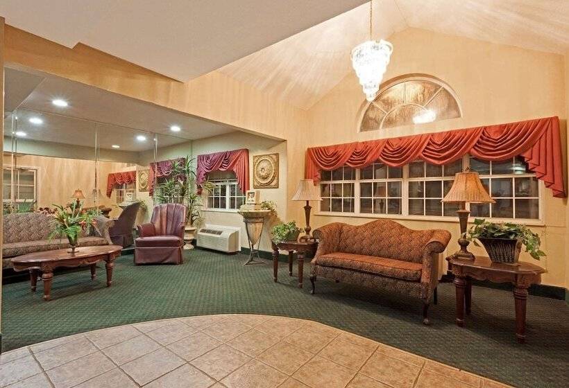 Microtel Inn & Suites By Wyndham Brandon