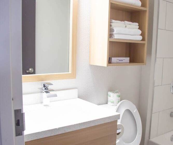 Microtel Inn & Suites By Wyndham Camp Lejeune/jacksonville