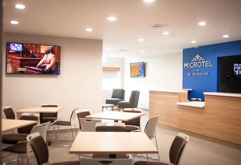 Microtel Inn & Suites By Wyndham Camp Lejeune/jacksonville