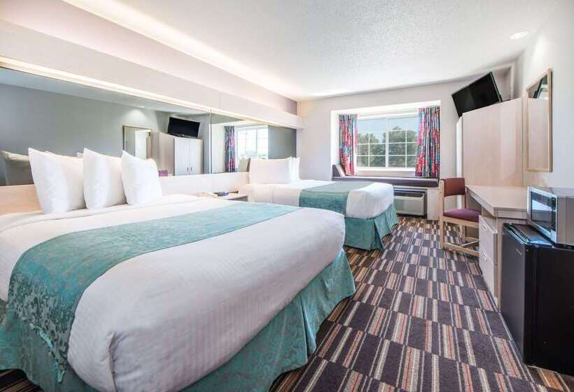 Microtel Inn & Suites Claremore