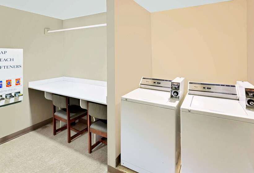 Microtel Inn & Suites By Wyndham Daphne