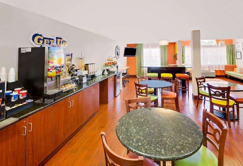 Microtel Inn & Suites By Wyndham Daphne