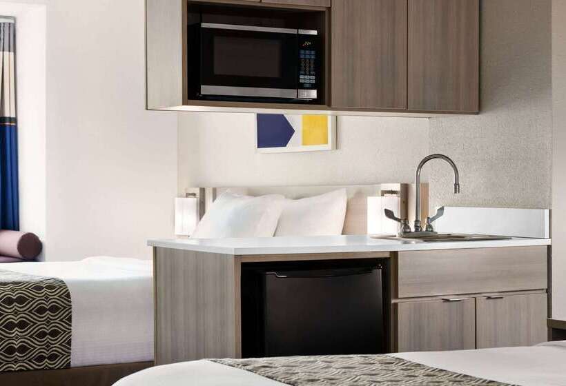 Microtel Inn & Suites By Wyndham Florence/cincinnati Airpo