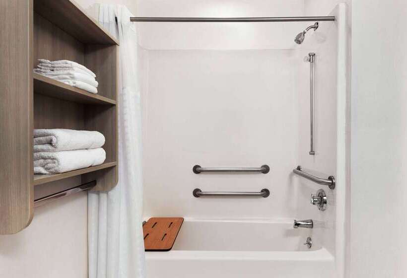 Microtel Inn & Suites By Wyndham Florence/cincinnati Airpo