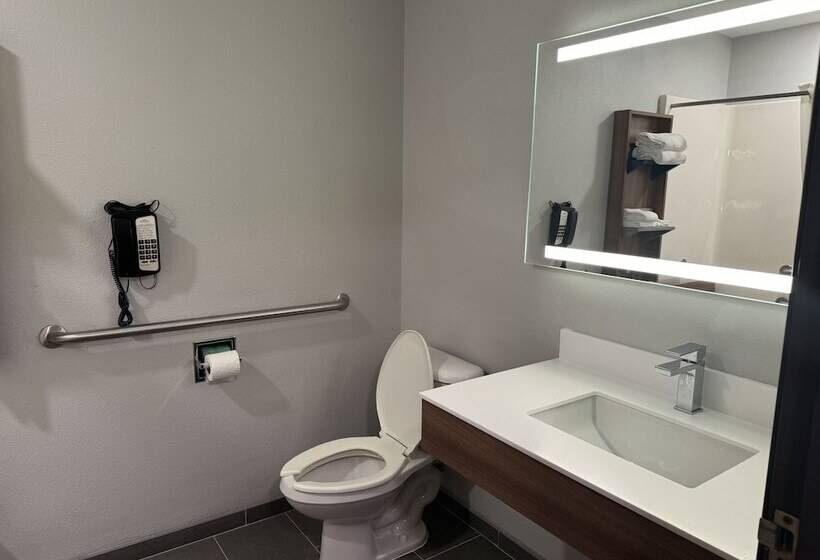 Microtel Inn And Suites Independence