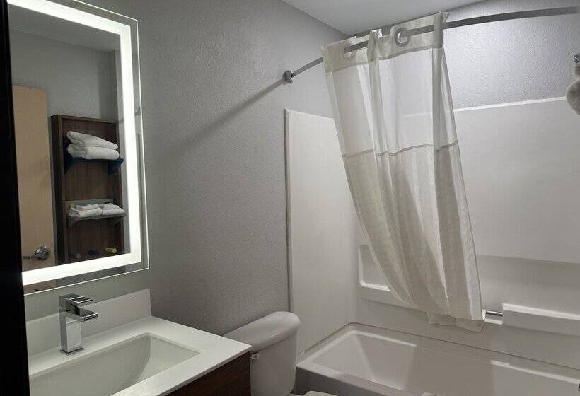 Microtel Inn And Suites Independence