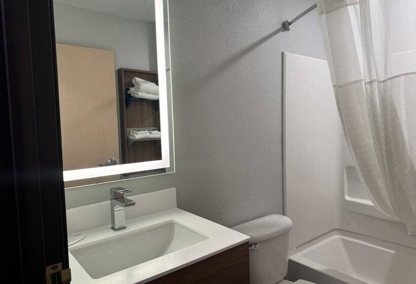 Microtel Inn And Suites Independence