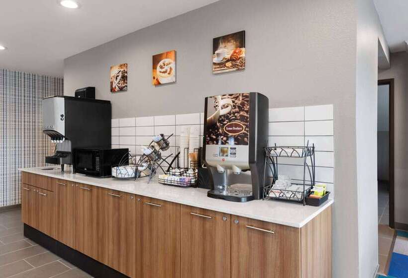 Microtel Inn And Suites Independence