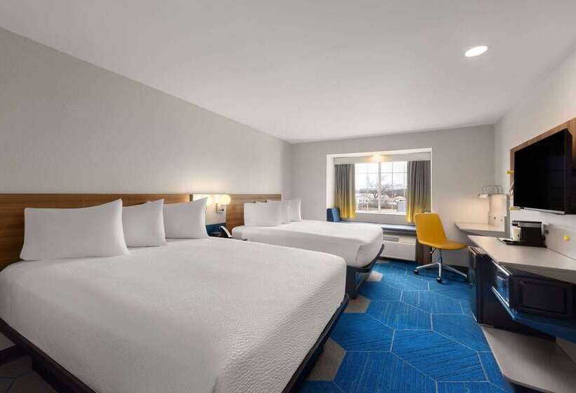 Microtel Inn And Suites Independence