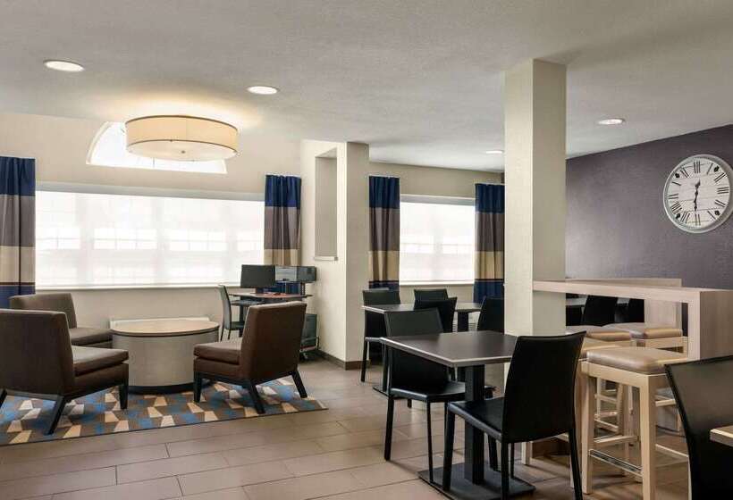 Microtel Inn & Suites By Wyndham Inver Grove Heights/minneap