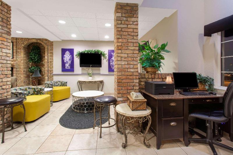 Microtel Inn And Suites By Wyndham   Lady Lake/ The Villages