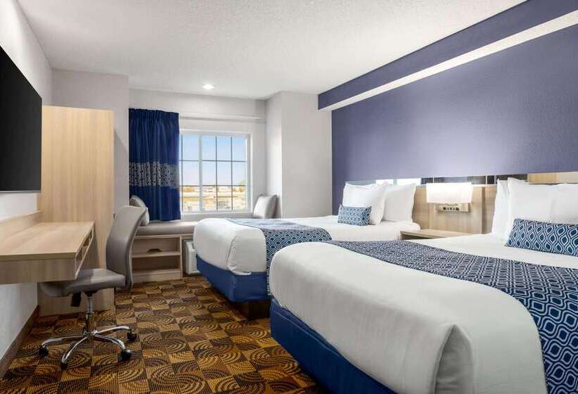 Microtel Inn & Suites Lincoln