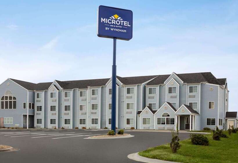 Microtel Inn & Suites Lincoln