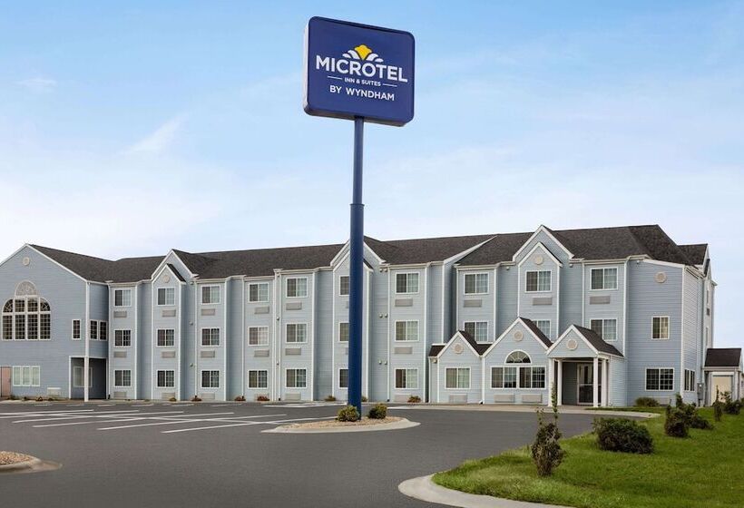 Microtel Inn & Suites Lincoln