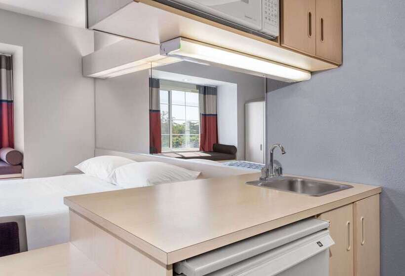 Microtel Inn & Suites Modesto