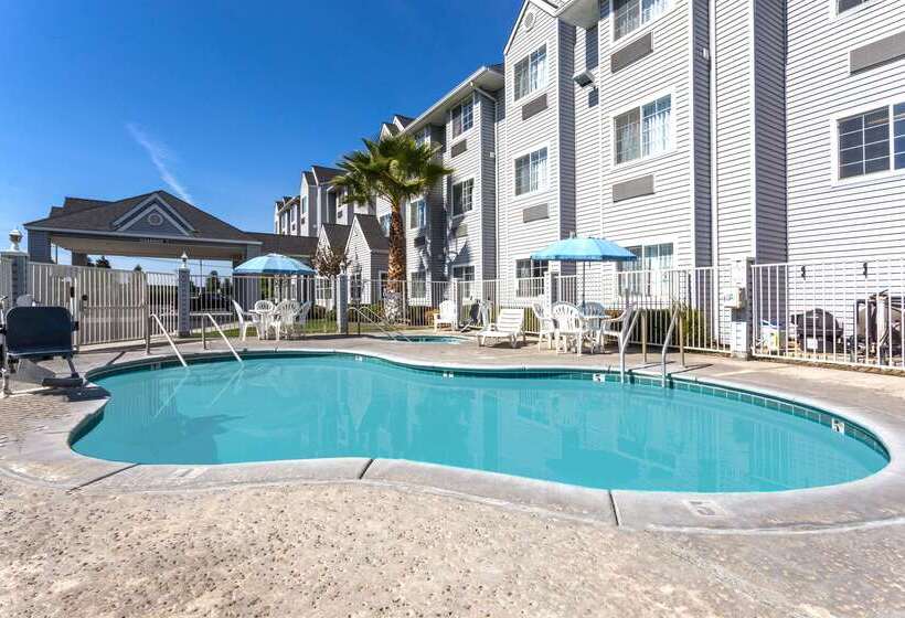 Microtel Inn & Suites Modesto