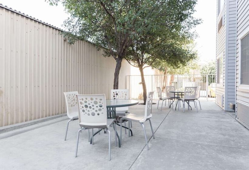 Microtel Inn & Suites Modesto