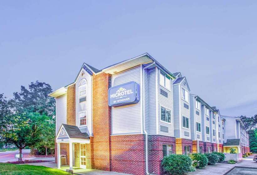 Microtel Inn & Suites Newport News