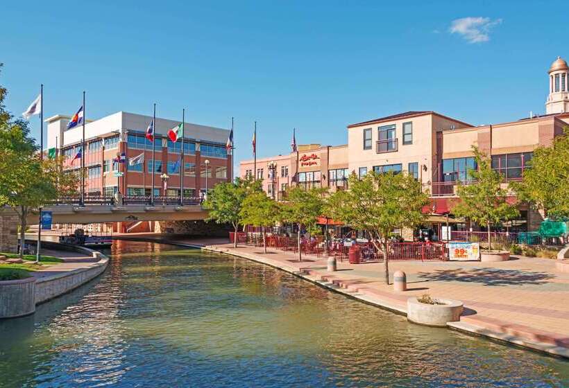 Microtel Inn And Suites Pueblo