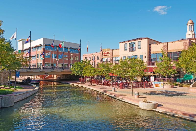 Microtel Inn And Suites Pueblo