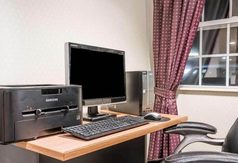 Microtel Inn & Suites By Wyndham Rice Lake