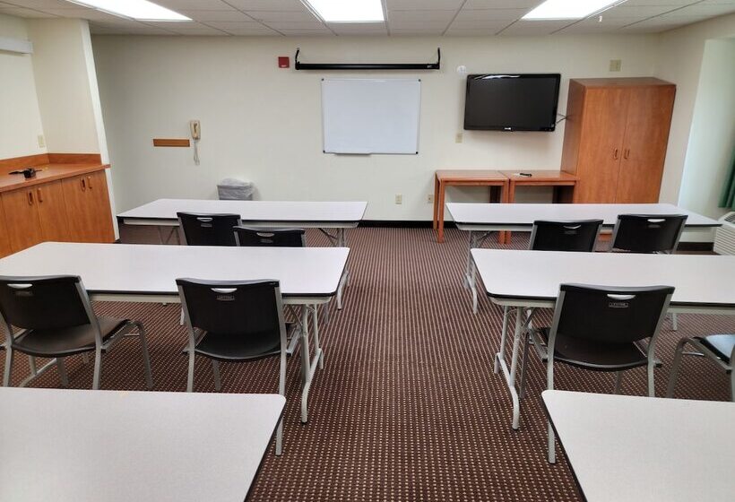 Microtel Inn & Suites By Wyndham Rice Lake