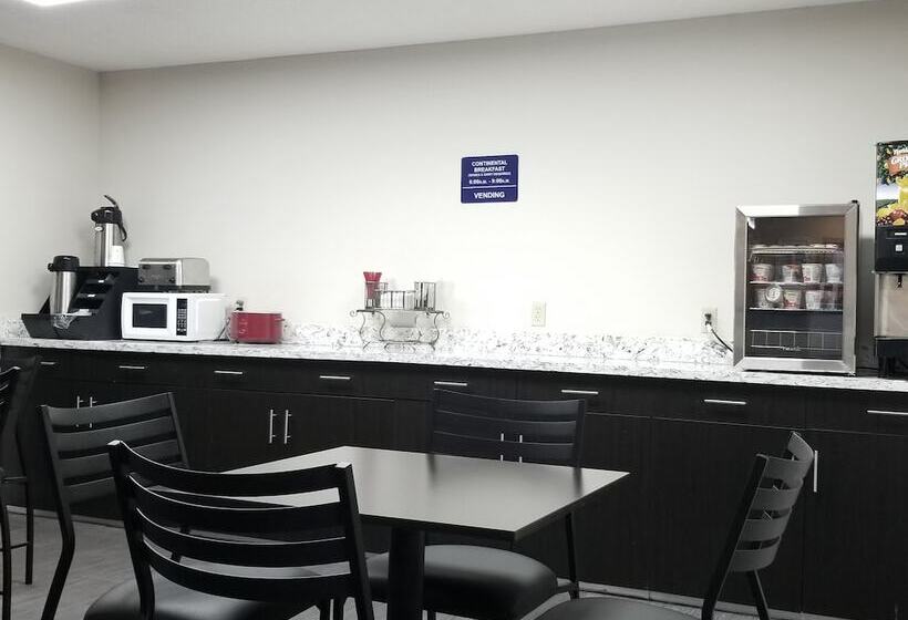 Microtel Inn & Suites By Wyndham Riverside