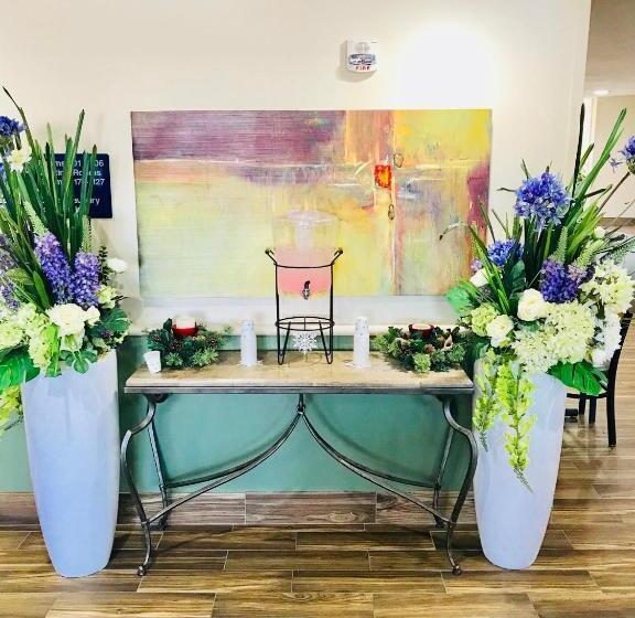 Microtel Inn & Suites By Wyndham Springfield