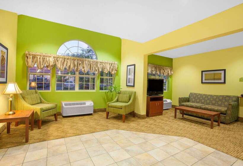 Microtel Inn & Suites Springville